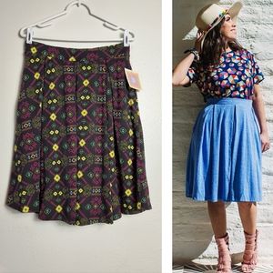Lularoe Madison Box Pleated Skirt Women's Size Large L W/Pocket Blk Multi